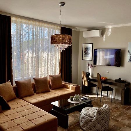 Luxury Apartments Ivon Plovdiv Eksteriør billede