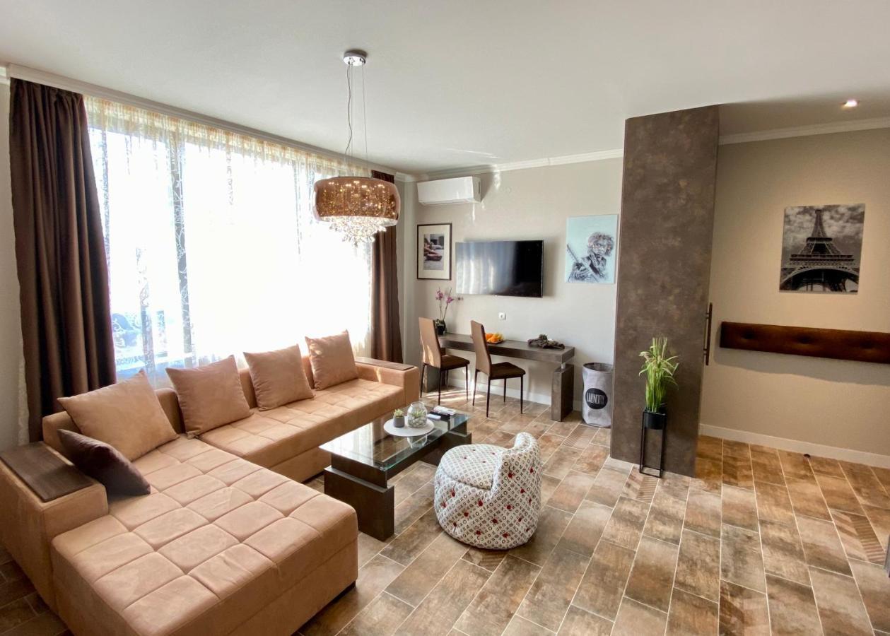 Luxury Apartments Ivon Plovdiv Eksteriør billede